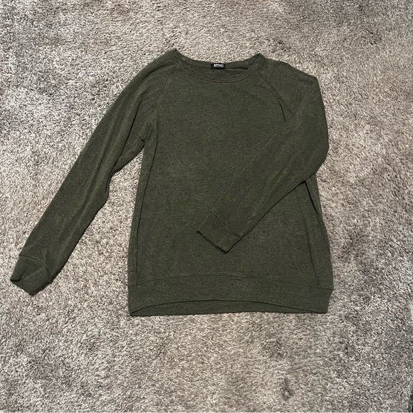 Buffalo David Bitton Olive Green Top - Picture 1 of 2